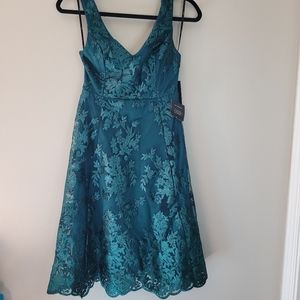 Lulu's Green Lace Cocktail Dress NWOT